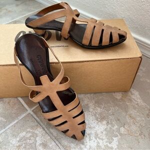 CYDWOQ Electric Leather Sandal Kitten Heel Slide Tan 36 USA 6